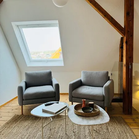 A14 Three Bed City Center Apartmán