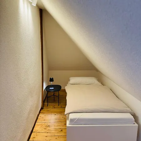 A14 Three Bed City Center *